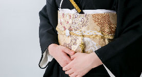 留袖着用の女性