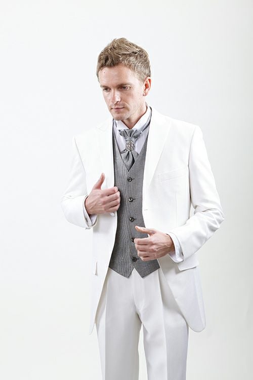 000000000138-01.jpg?size=l&w=
